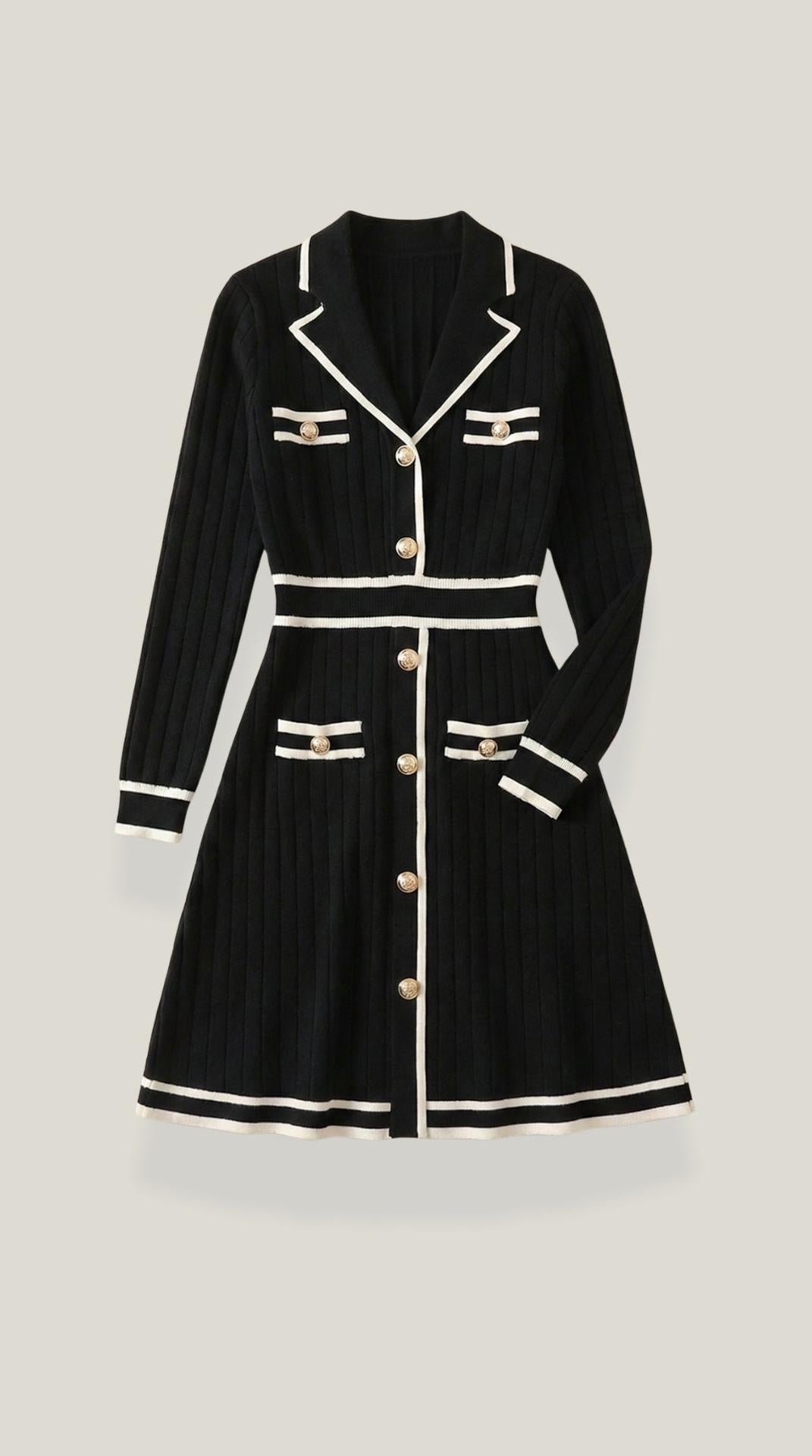 Vestido mini con detalles en contraste