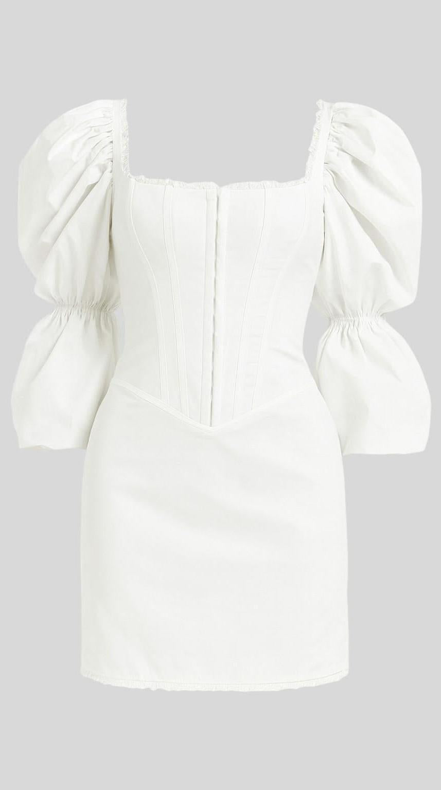 Vestido mini de corte femenino refinado