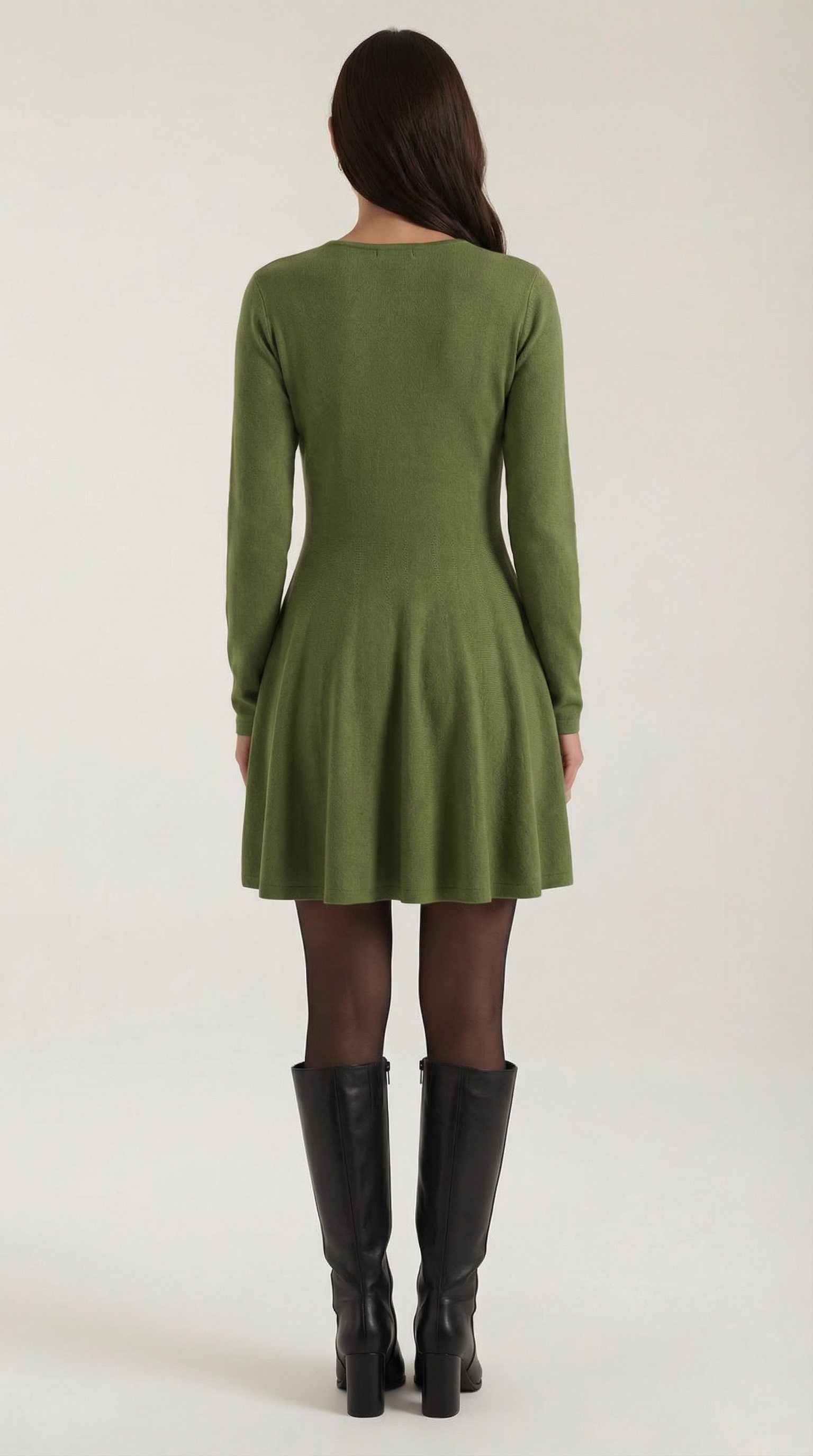 Vestido mini de manga larga con pliegues