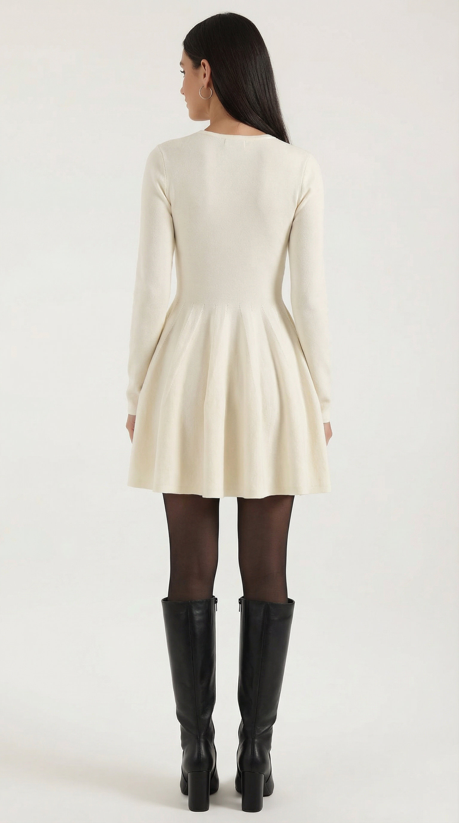 Vestido mini de manga larga con pliegues